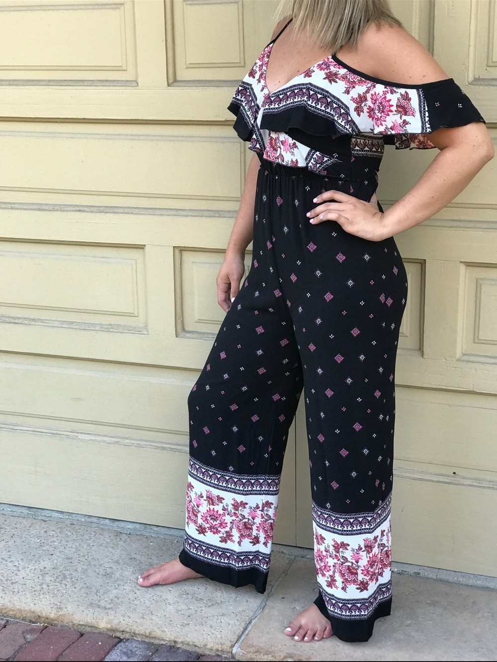 Black Off-Shoulder Floral Print Jumpsuit